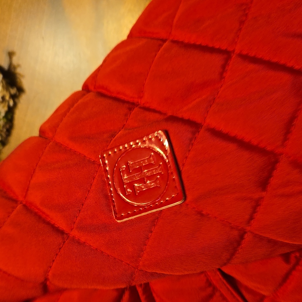 Tommy Hilfiger Womans Red Quilted Puffer Jacket - Picture 6 of 10